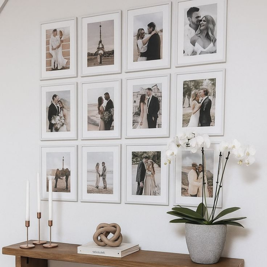 Galeria de 12 Foto Personalizada (Blanco y Negro)